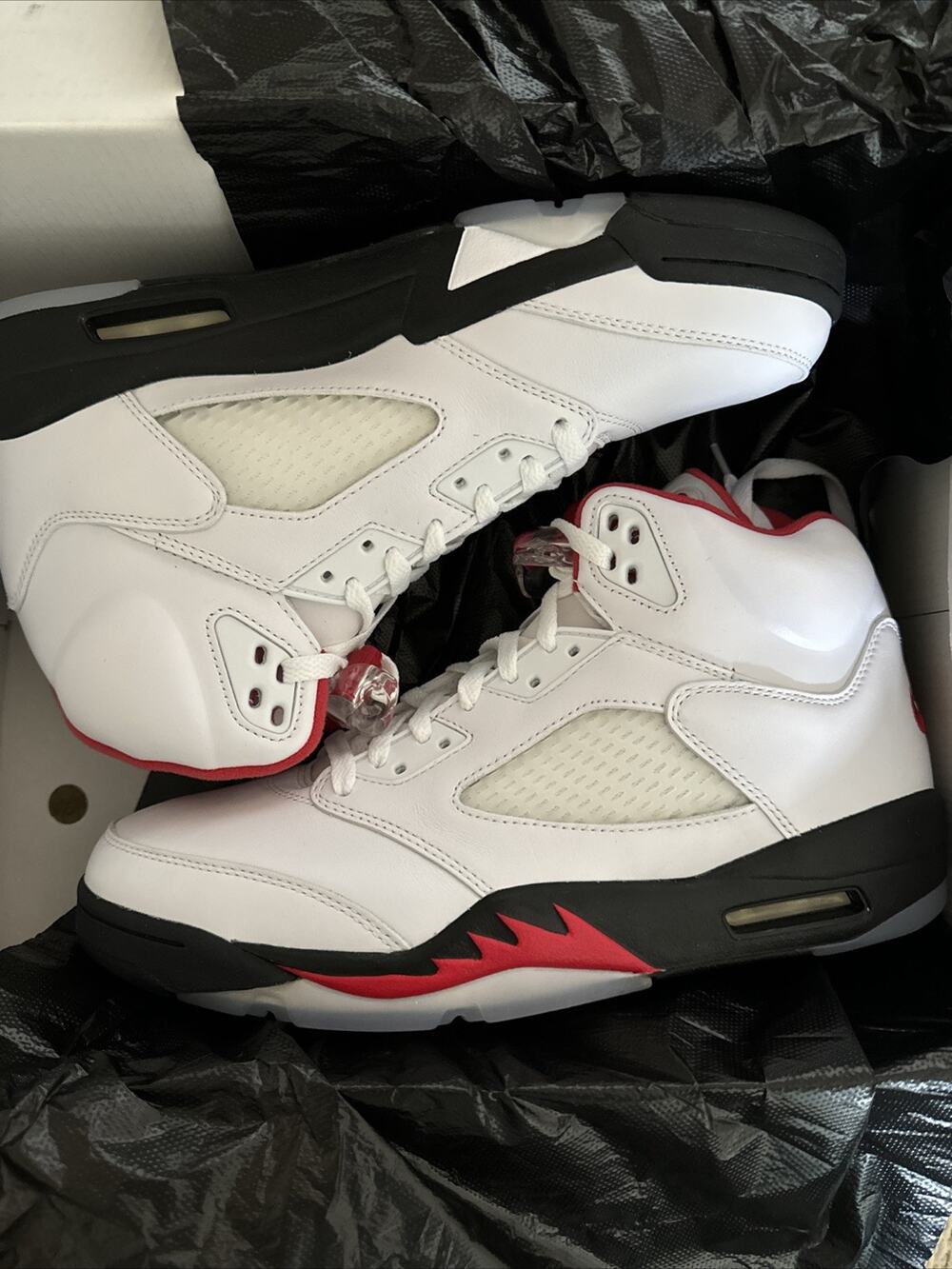 Air Jordan 5 Fire Red Size 10.5